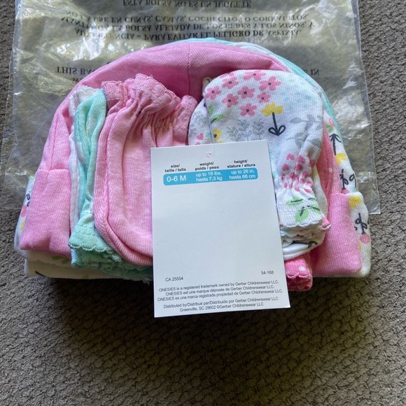 Newborn Hats & Mits 0-6 Months Baby Girl Pink 6 pack NWT - Picture 3 of 6